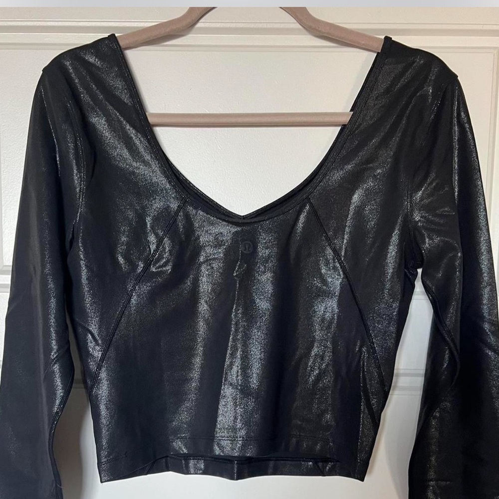 lululemon athletica Shiny Black Long Sleeve Scoop Neck Crop Top